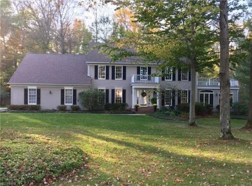 35313 Quartermane Cir, Cleveland OH  44139-2469 exterior