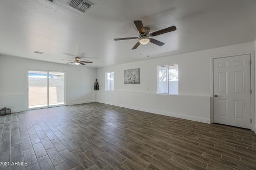 837 El Caminito Dr, Phoenix AZ 85051-9114 exterior