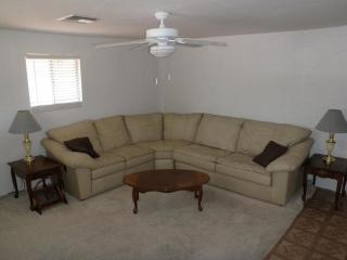 5224 Taylor St, Phoenix AZ  85008-6726 exterior