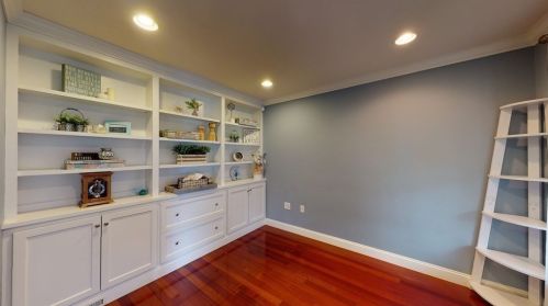 32 Eames St, North Reading MA 01864-2116 exterior