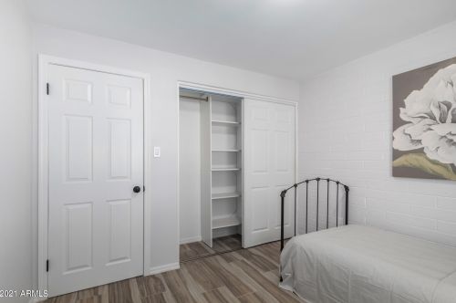 7202 Coolidge St, Phoenix AZ  85033-1429 exterior