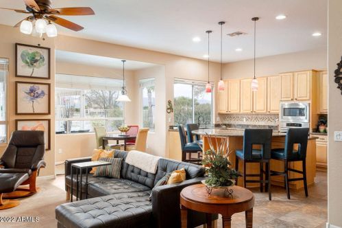 151 Briarwood Ter, Phoenix AZ 85048-0151 exterior