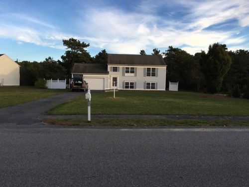 59 Nathan Ln, Plymouth, MA 02360-2397