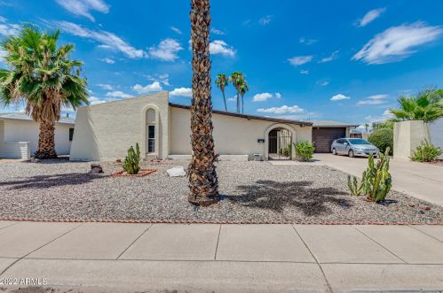 12034 29th St, Phoenix AZ  85028-1204 exterior