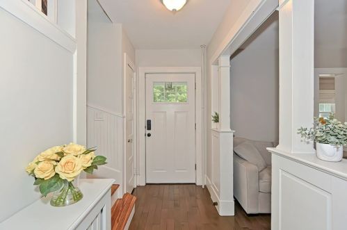 51 Chickatabot Rd, Quincy MA 02169-2546 exterior