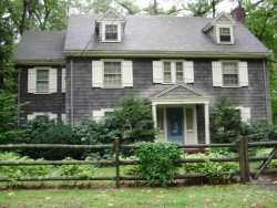 236 Varick Rd, Newton, MA 02468-1840