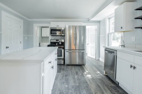 55 Silver St, Montgomery MA  01085-3644 exterior