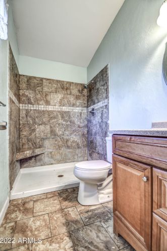 7330 Coolidge St, Phoenix AZ 85015-3845 exterior