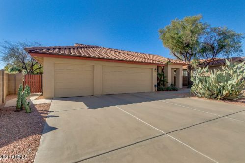 14088 39th St, Phoenix, AZ 85044-7102