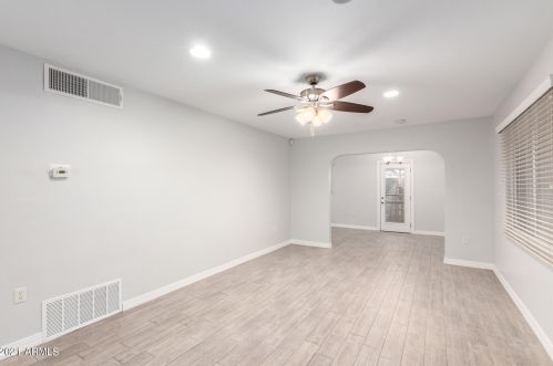 3132 15th Ave, Phoenix AZ 85015-4204 exterior