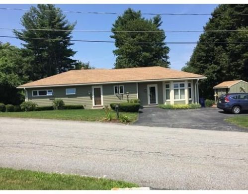 324 10th St, Dracut, MA 01826-5661