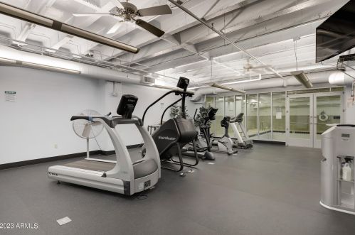 114 Adams St, Phoenix AZ 85003-0604 exterior