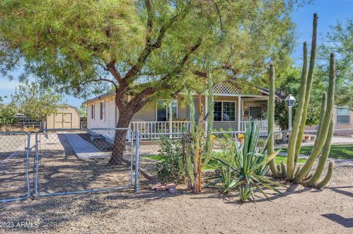 19425 26th St, Phoenix AZ  85050-1906 exterior