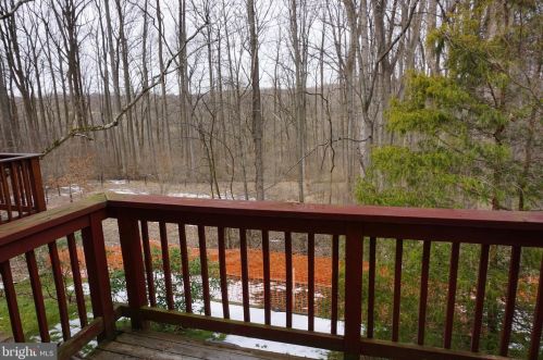 11916 New Country Ln, Columbia MD 21044-4405 exterior