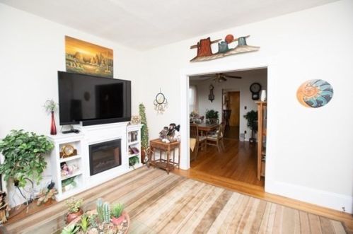 27 Prescott Ave, Chelsea MA 02150-2113 exterior