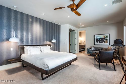 143 White Pne Cyn Rd, Park City UT 84060-6505 exterior