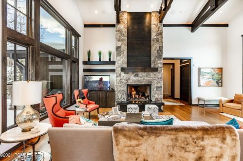 2424 Iron Mtn Dr, Park City UT 84060-6559 exterior