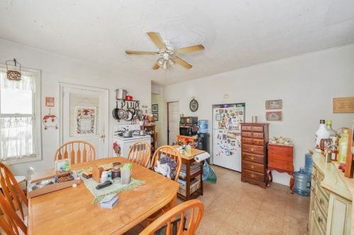 9 Lund St, Worcester MA 01607-1117 exterior