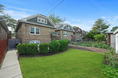 2541 Kenilworth Ave, Forest View IL 60402-2548 exterior