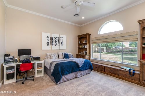 3713 Camelback Rd, Phoenix AZ 85033-1505 exterior