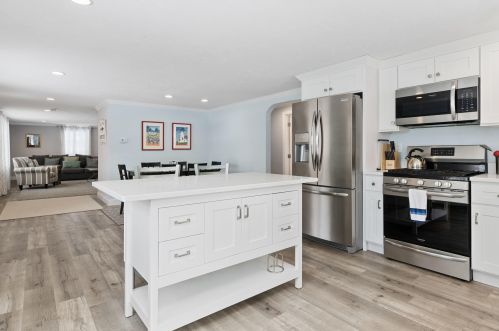 432 Sam Ryder Rd, Chatham MA 02633-1538 exterior