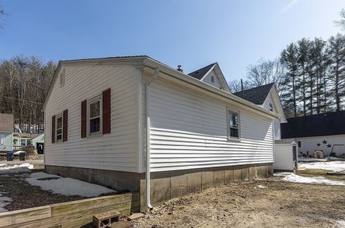 157 Harugari St, Royalston MA 01331-3120 exterior