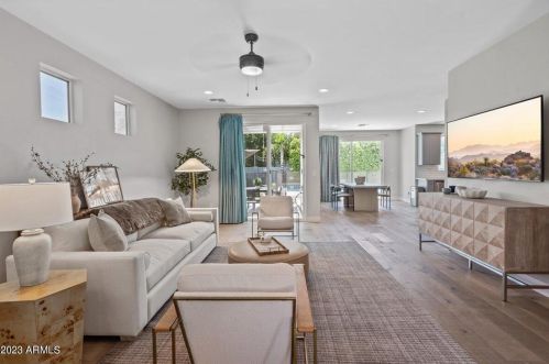 3404 25th St, Phoenix AZ  85016-7408 exterior