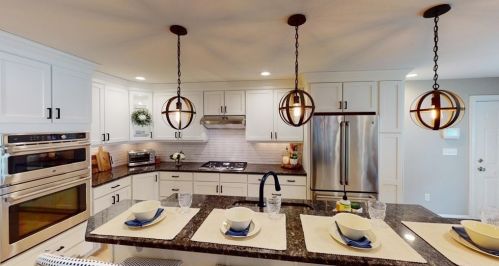 32 Eames St, North Reading MA 01864-2116 exterior