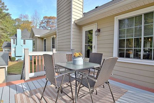 255 Hillandale Dr, Stockbridge GA 30281-3047 exterior