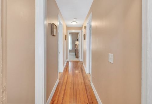 5 Scadding St, Taunton MA 02780-1100 exterior