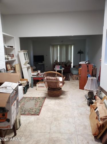 2610 Edgemont Ave, Phoenix AZ 85035-1735 exterior