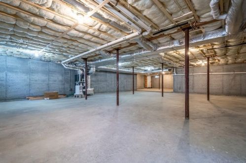 62 Dudley Rd, Sutton MA 01590-3037 exterior