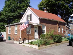 47 West St, Newton, MA 02458-1349