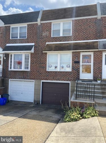 4479 Allen St, Philadelphia, PA 19137-2012