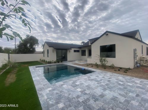 3417 44th Pl, Phoenix AZ 85050-6934 exterior