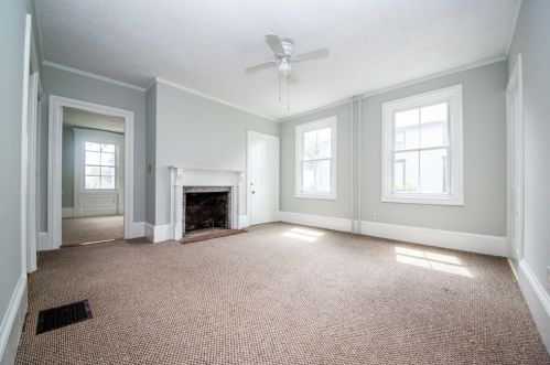 95 Chestnut St, New Bedford MA 02740-5254 exterior