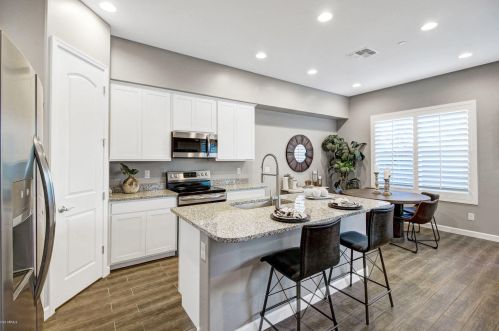 4336 Berkeley Rd, Phoenix AZ  85008-4031 exterior