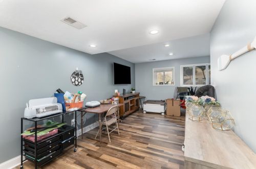 3964 Kingsway Dr, Crown Point IN 46307-8944 exterior