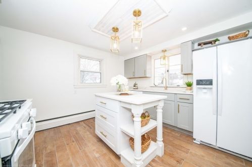 156 Cornell St, New Bedford MA  02740-1714 exterior