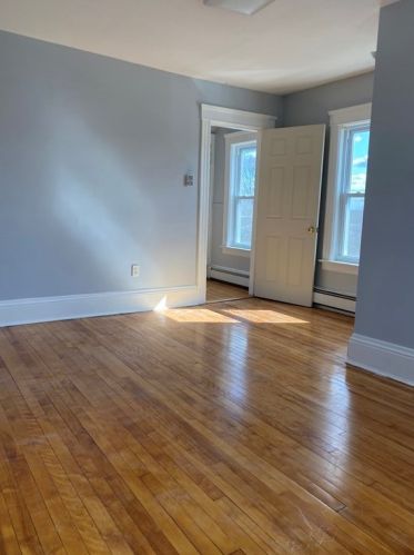 22 Grammont Rd, Worcester MA 01607-1114 exterior