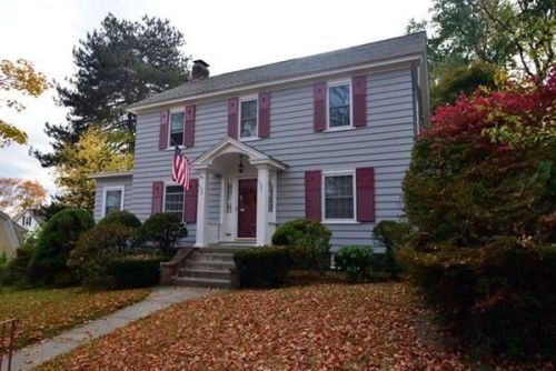 9 Commodore Rd, Worcester MA  01602-2704 exterior
