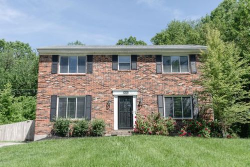 3002 Winterhaven Rd, Louisville, KY 40220-2853