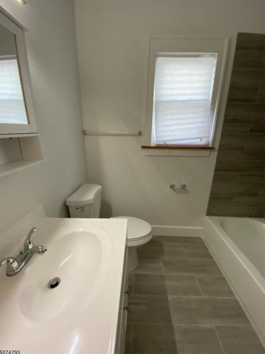 84 Malone Ave, Belleville NJ  07109-2671 exterior