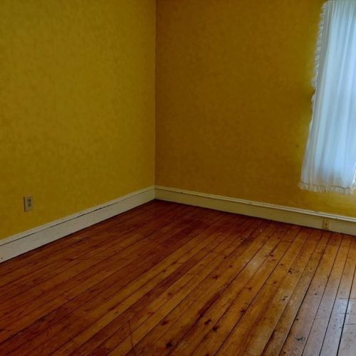 1210 Globe St, Fall River MA 02721-2516 exterior