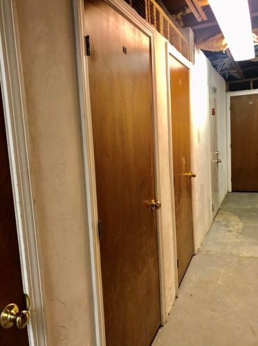 400 Colonial Dr, Ipswich MA  01938-1649 exterior