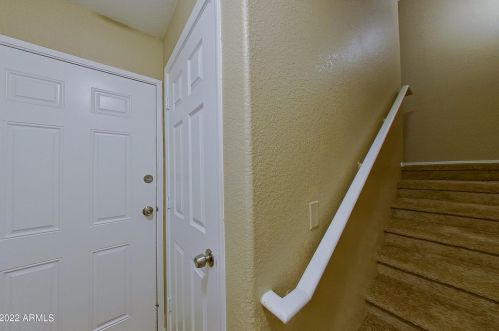 18250 Cave Creek Rd, Phoenix, AZ 85032-1004