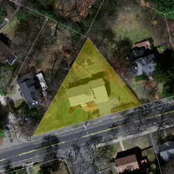 1425 Beacon St, Newton MA  02468-1640 aerial view