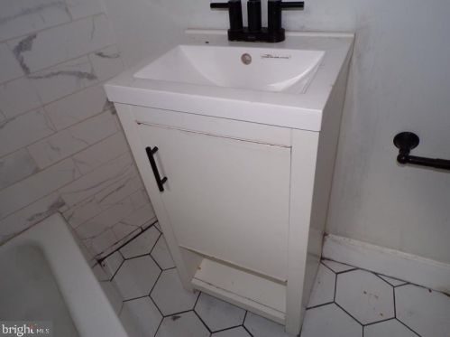 1619 Bancroft St, Philadelphia PA  19145-1507 exterior