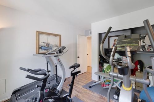 24 Whistling Swan, Irvine CA 92604-4527 exterior