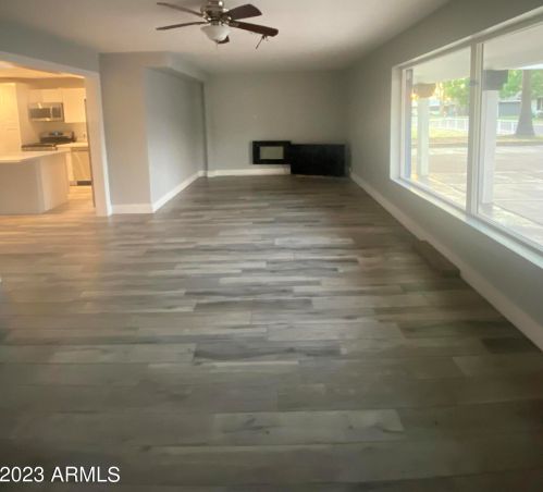 4109 Catalina Dr, Phoenix AZ 85031-3841 exterior